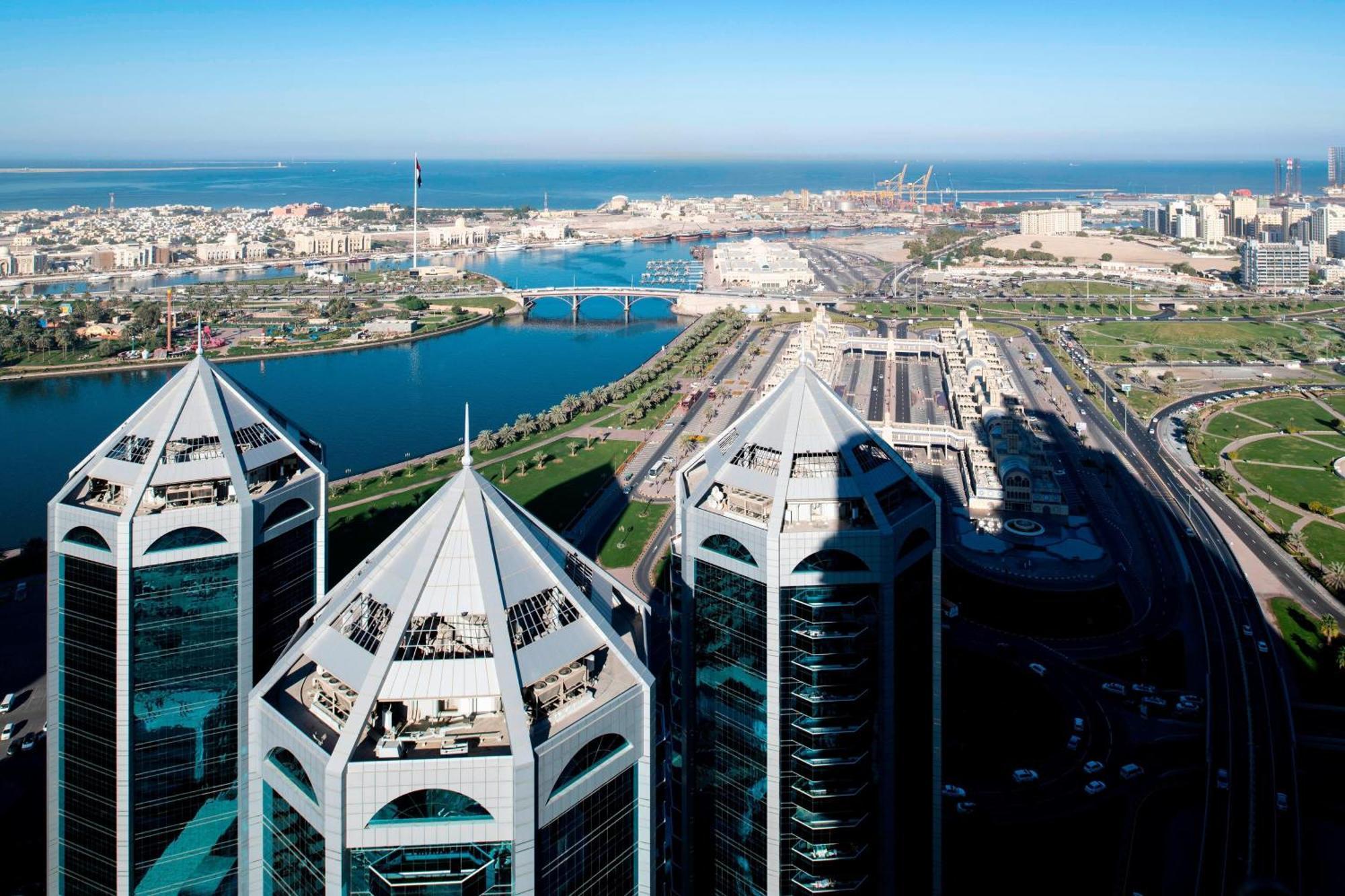 Four Points By Sheraton Sharjah Exteriör bild